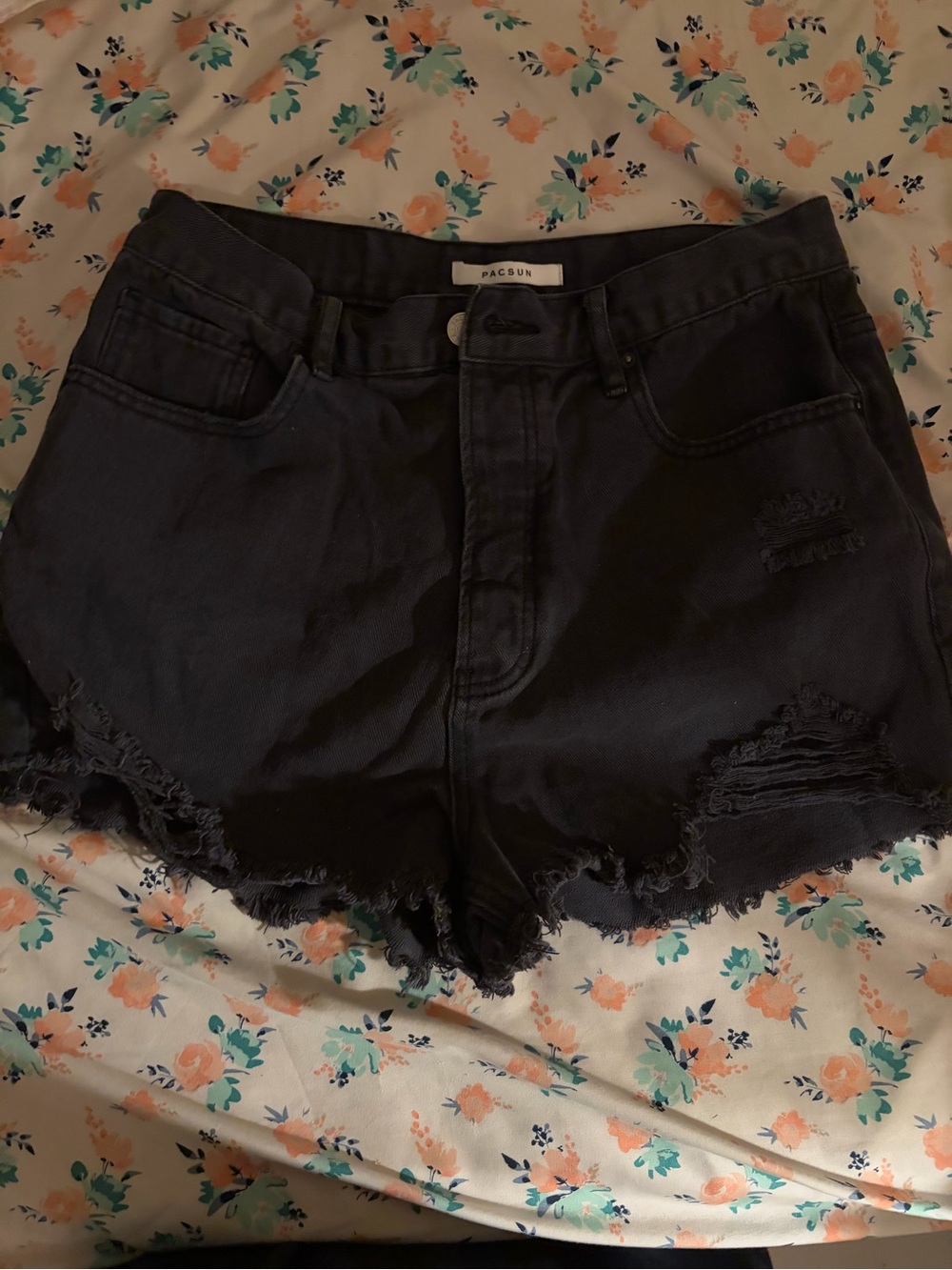 pacsun black jean shorts